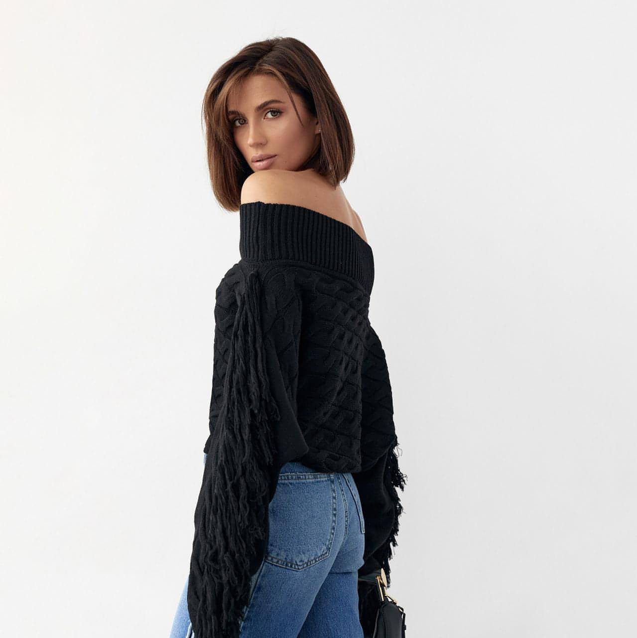 A Pure Color Elegant Style Woolen Tassel Design Sweater Women