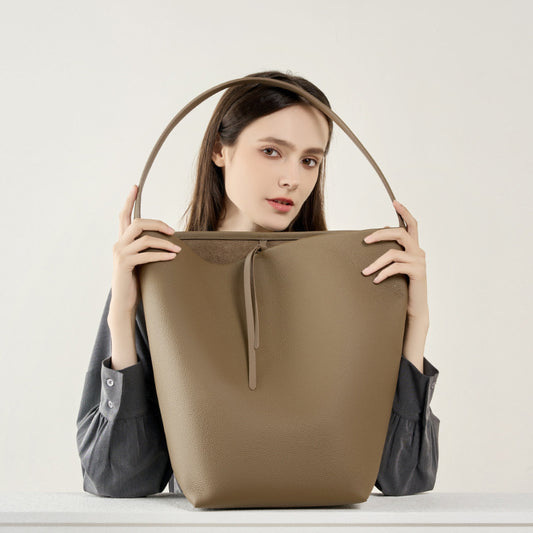 Ideluxe™ – Minimalist Large Capacity Leather Bucket Bag