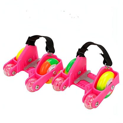 Um 1Pair Children Roller Patins Tamanho ajustável Rodas de fogo PU 4 de quatro rodas