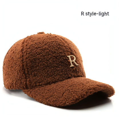 Bogata - jagnjetina volna baseball kapa